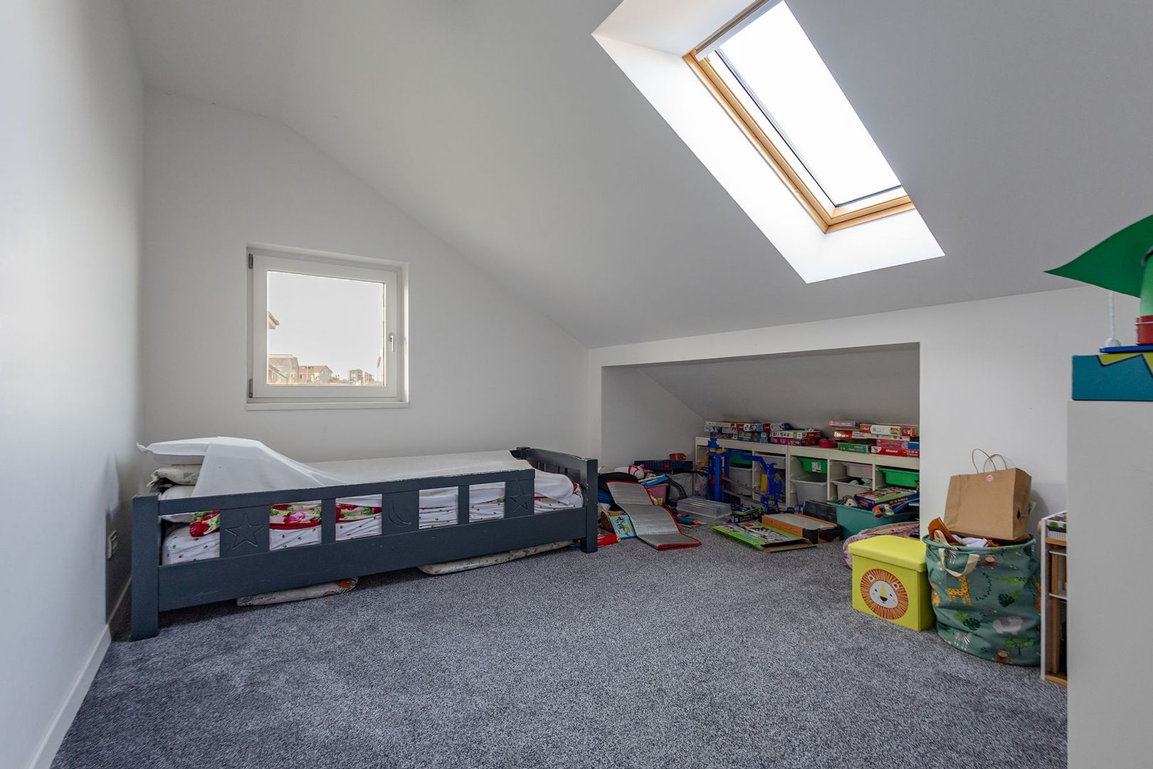 Casa deosebita de vanzare in Giarmata COMISION 0% CUMPARATOR - Poză 16