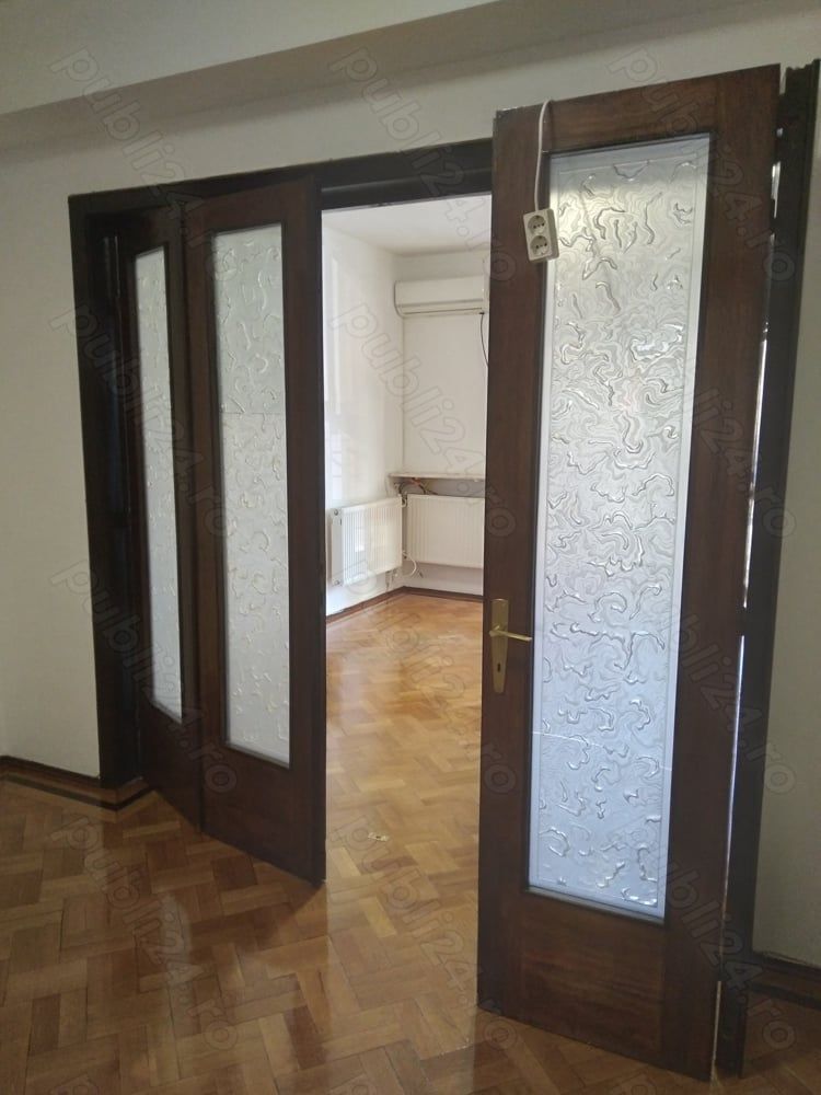 APARTAMENT IN VILA  PARCARE ZONA VICTORIEI - Poză 4