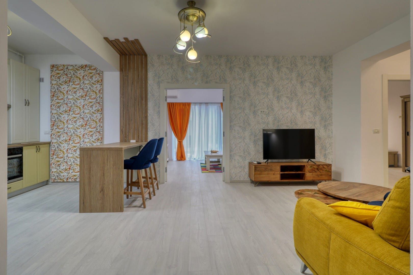 APARTAMENT DE LUX CENTRAL - Poză 3