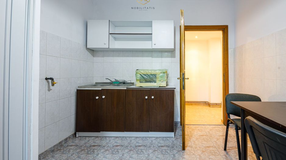 Inchiriat - Spatiu birouri 135 mp | Curte privata, 6 locuri parcare - Poză 28