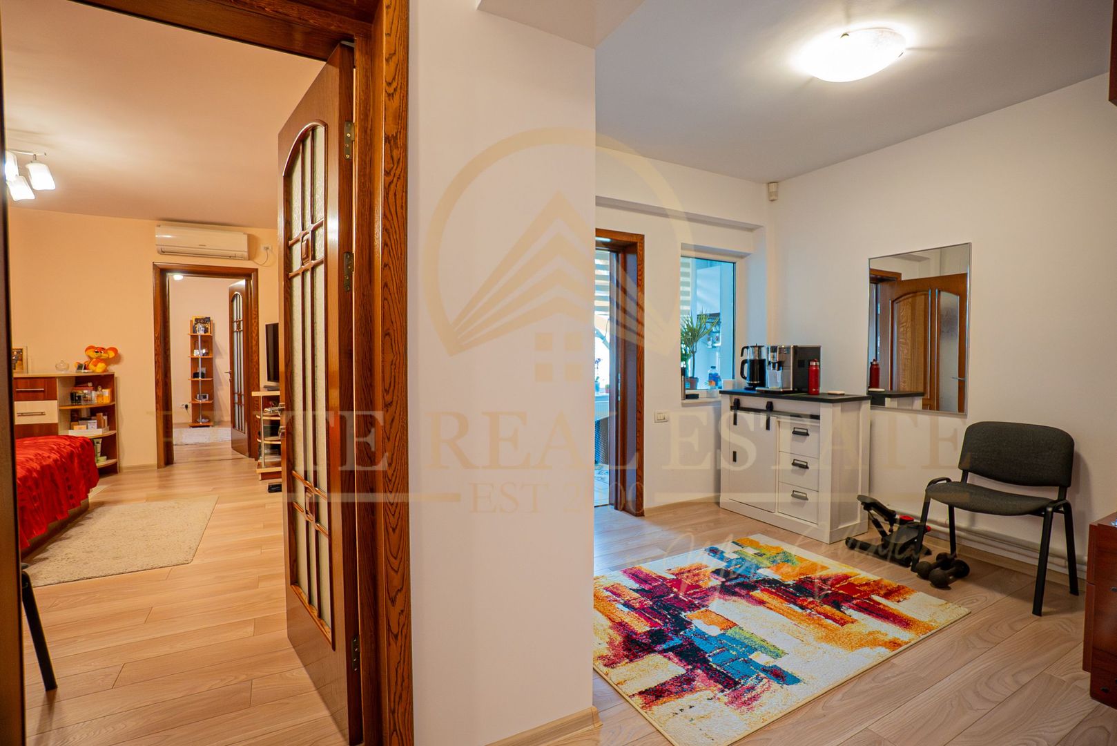 Casa P+1+M - 5 camere - Garaj - Panouri Fotovoltaice - Bratianu - Poză 13