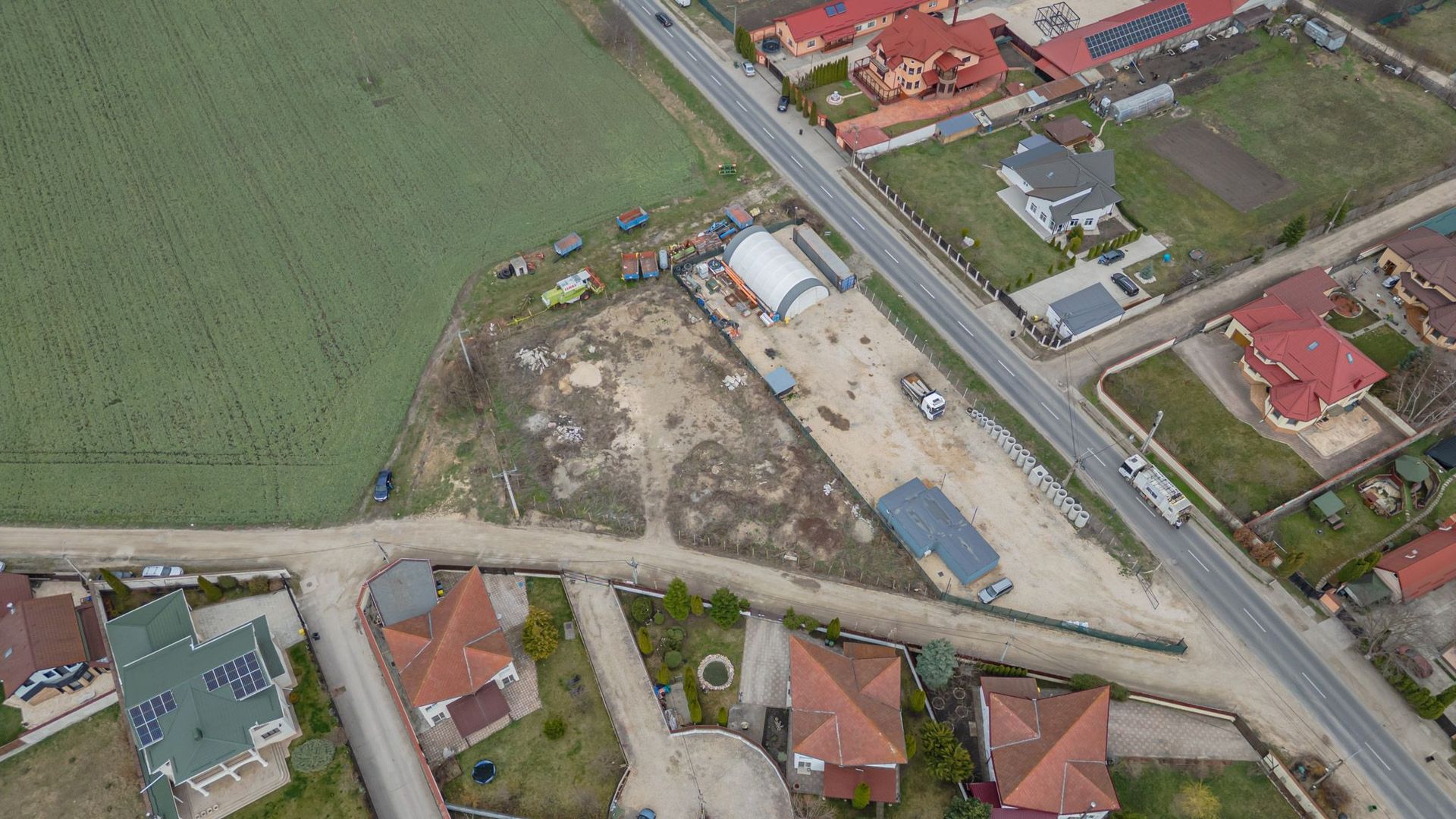 Lot de casa cu utilități si acces la strada Nicolae Iorga, Hărman - Poză 3