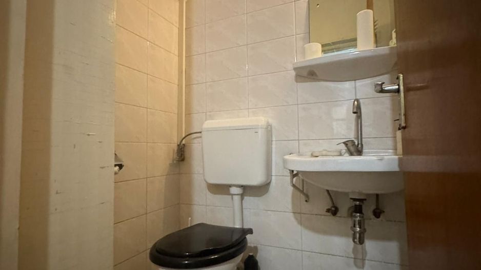 4 camere || Aviatorilor / Uruguay - Poză 12