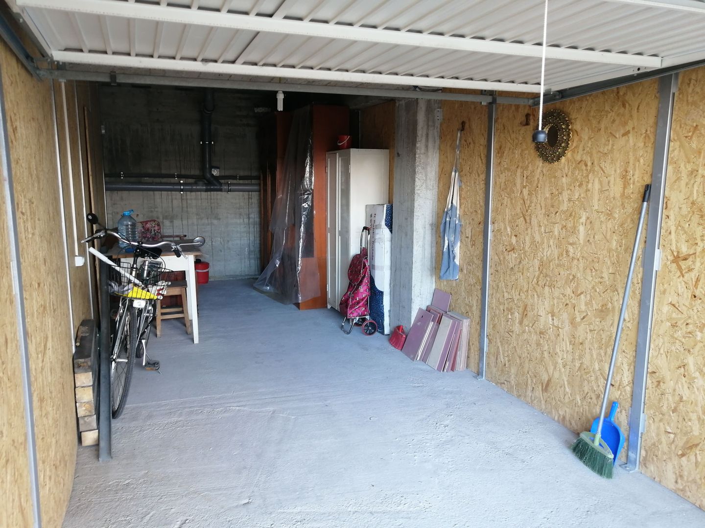 3 camere, structura mare, curte si garaj - Poză 31