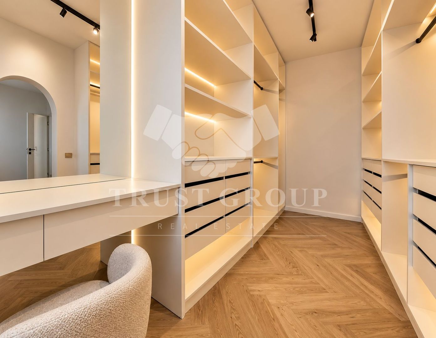 Apartament 3 camere + Dressing Unirii |Imobil 2020 |Mobilat Lux |Loc de parcare - Poză 20