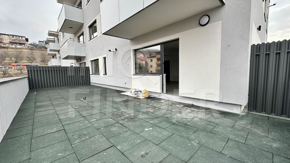 Apartament,  52mp + 54 mp terasa, etaj 1, zona Primariei/ Restaurant Regal - Poză 9