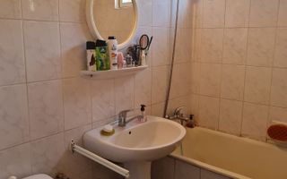 Vand apartament 2 camere, Babes - Poză 4