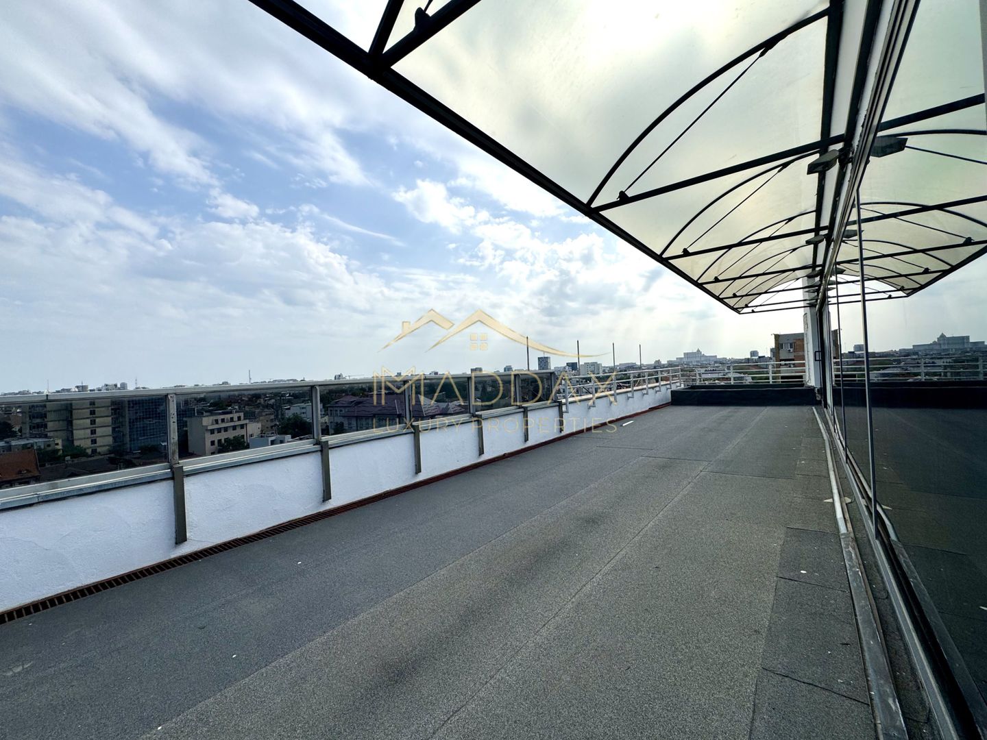 Penthouse *250mp* + Terasa *88mp* // Foisorul de Foc - Poză 1