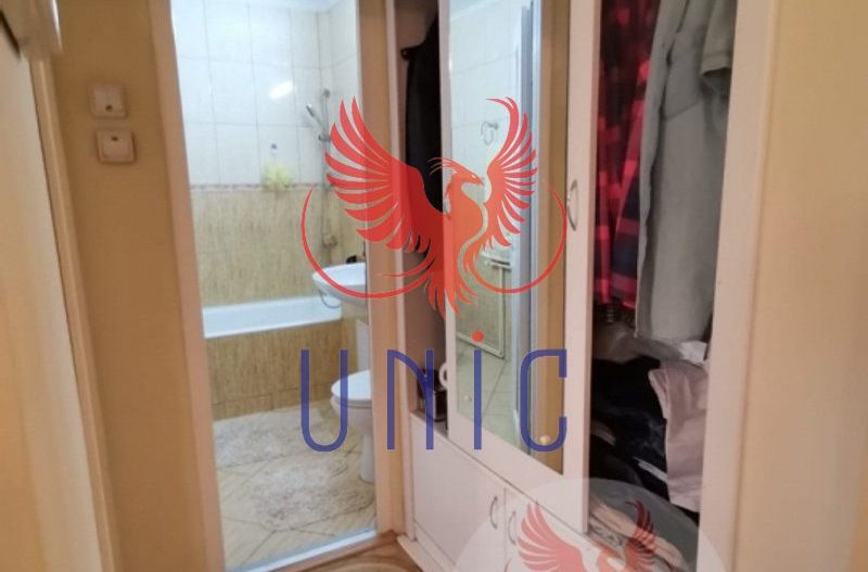 4 camere,  87 mp, 2 bai, centrala termica - 1 Mai Sara - Poză 20