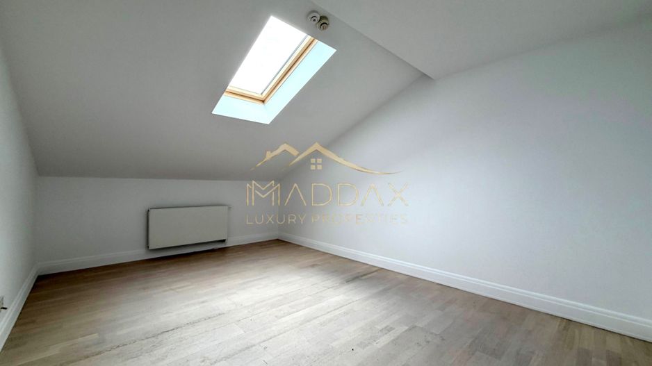 Vila cu 9 camere *900 teren* & piscina privata // Pipera - Poză 36
