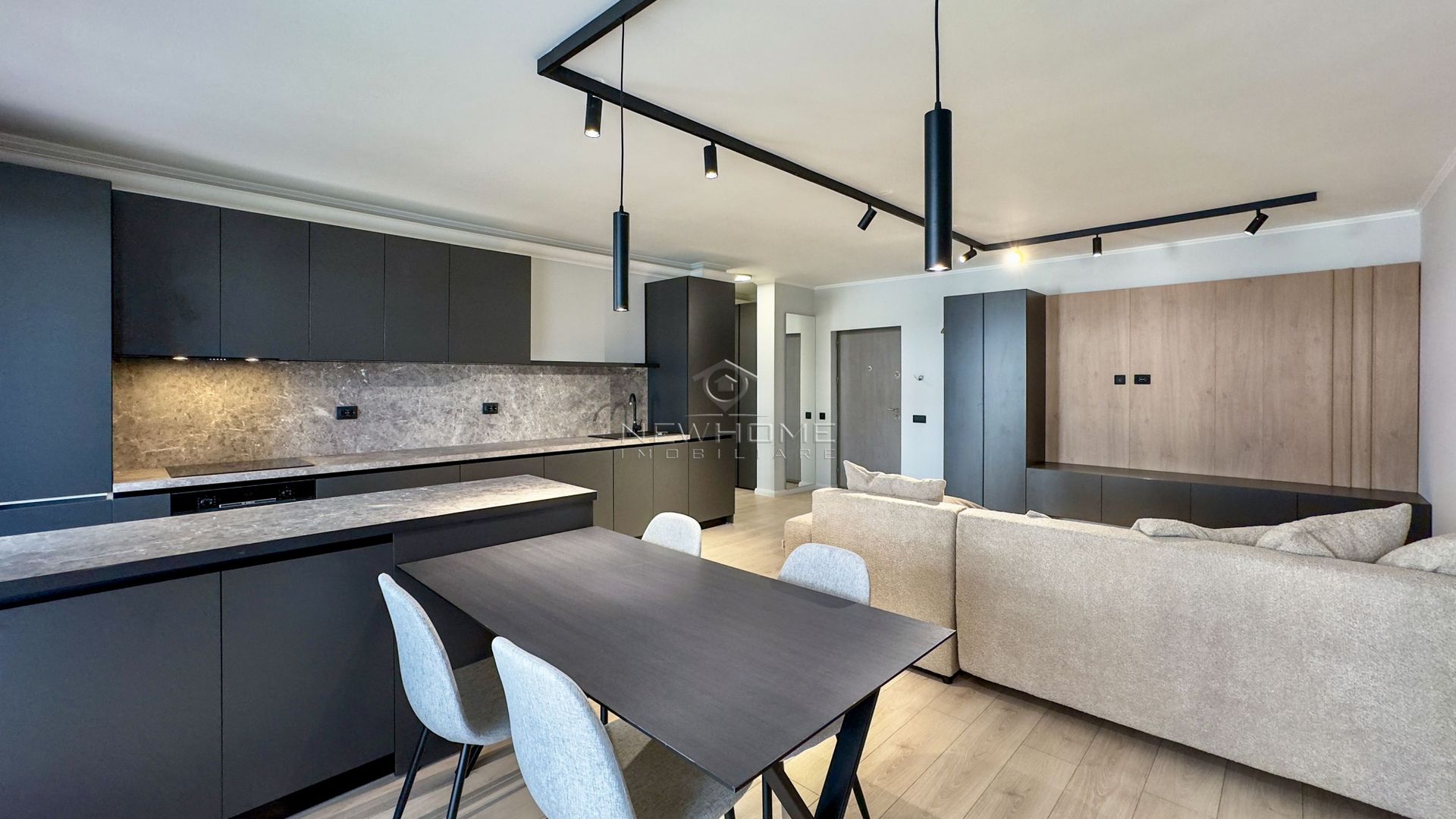 Apartament cu 2 camere, zona Str Eroilor - Poză 5