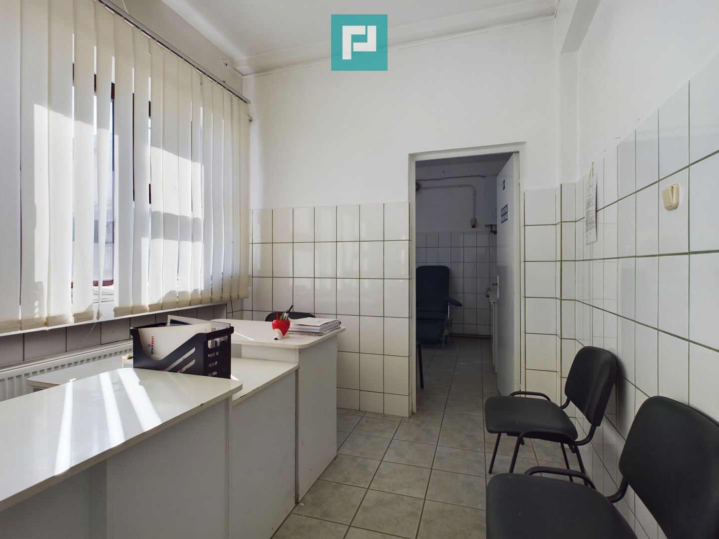 Spațiu medical generos situat ultracentral - Poză 14