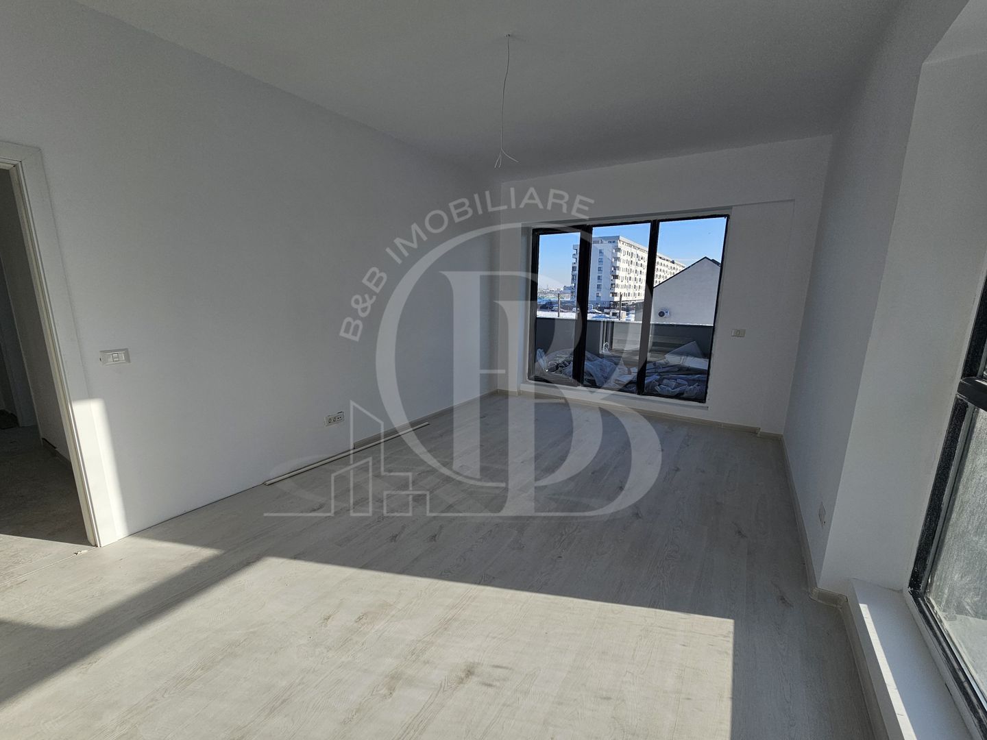 3 camere decomandat bloc boutique 7min STB Bratarii - Poză 2