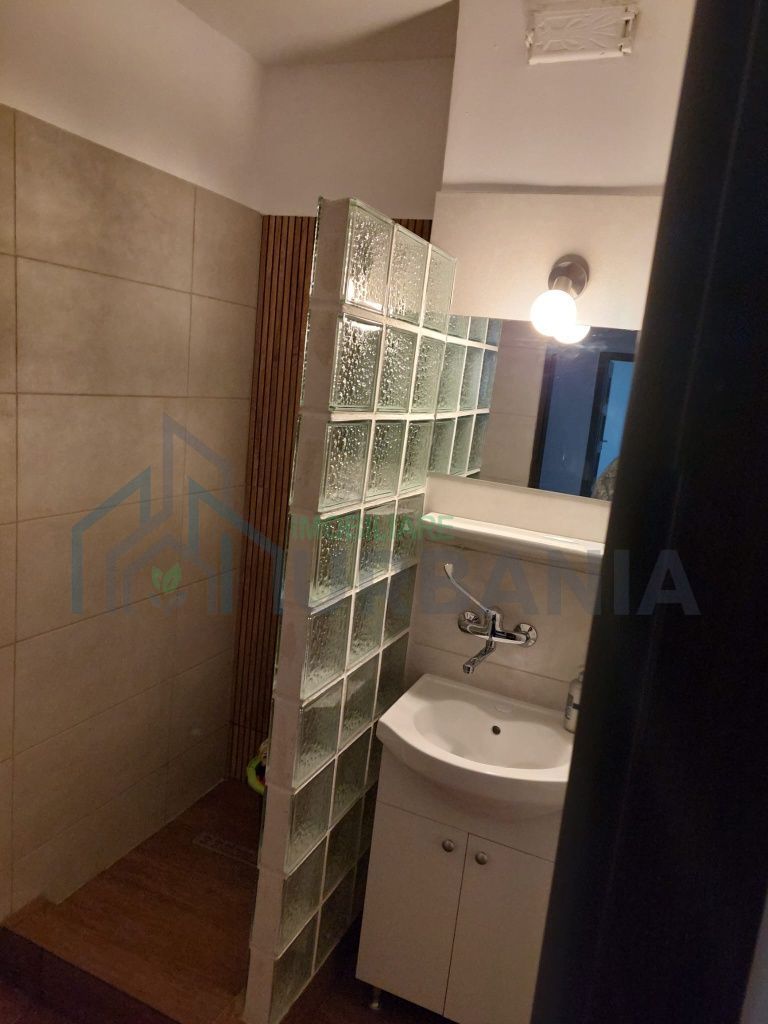 Închiriez apartament - Poză 4
