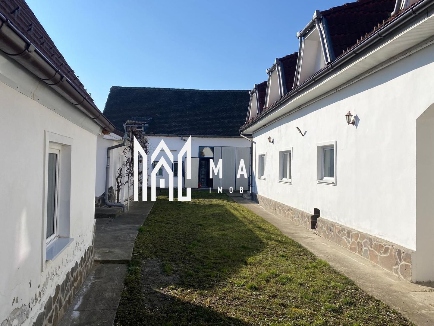 Proprietate individuală 12 camere | Cristian | 4 corpuri, 553 mp - Poză 20