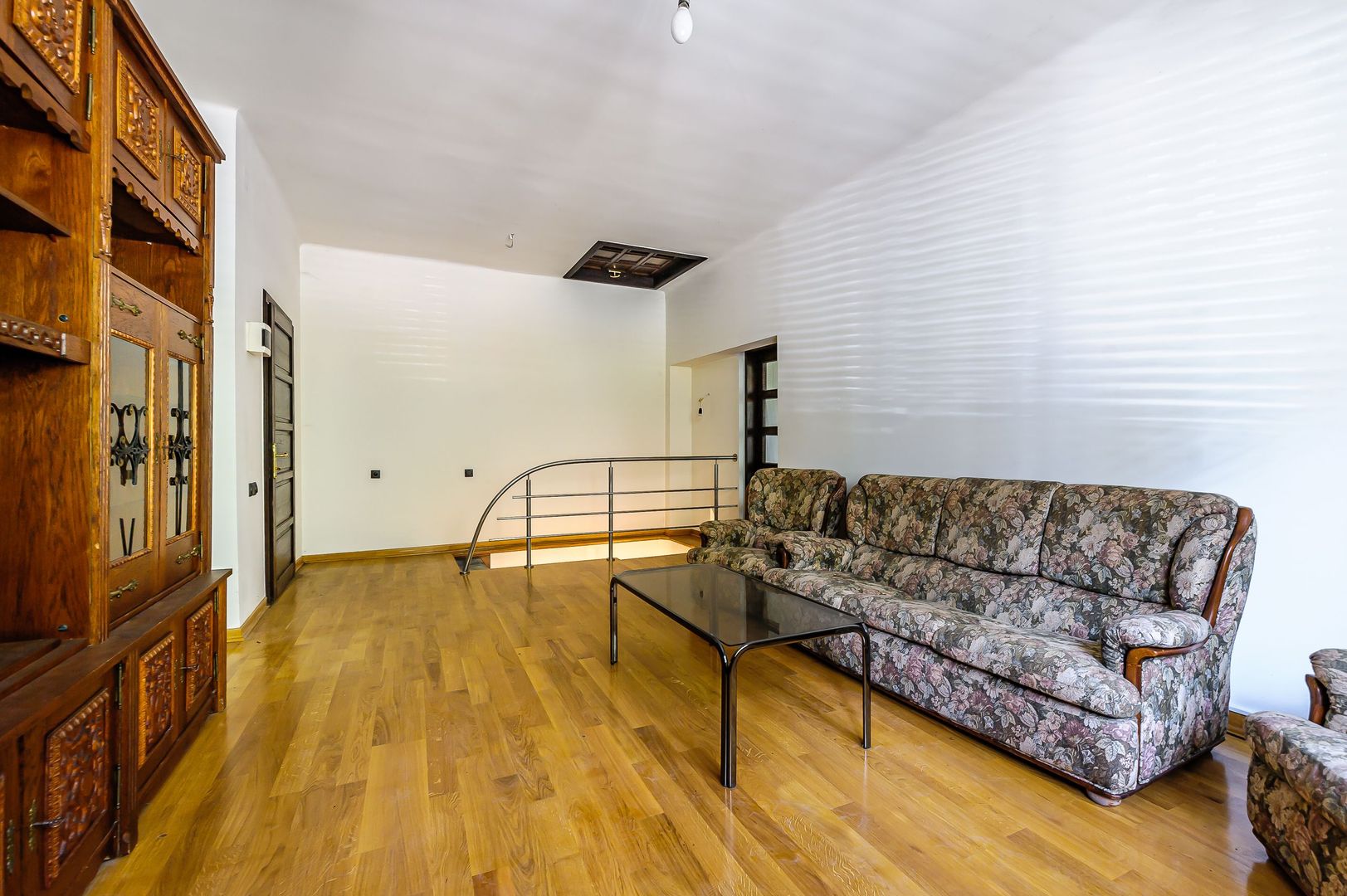 Oportunitate! Casă tip duplex de închiriat - Poză 6