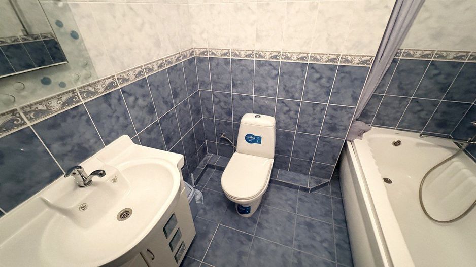 Vând Apartament cu 4 camere100 м². Poșta Veche. - Poză 18