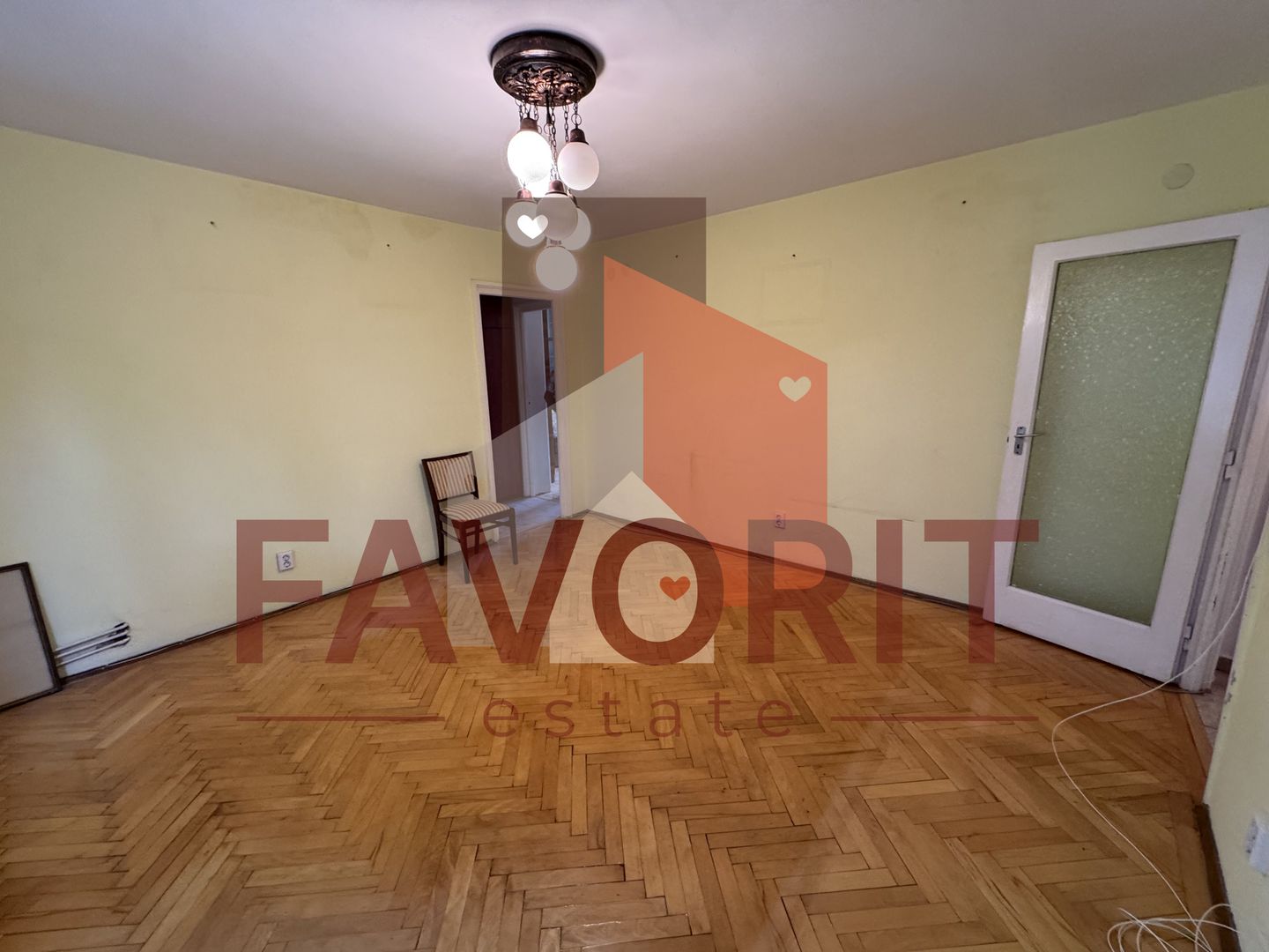 Etaj 2. La 400 m de Opera. Disponibil imediat. Centrala proprie - Poză 3