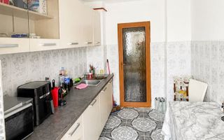 🏡 Apartament cu 2 camere decomandate de vânzare - Poză 3