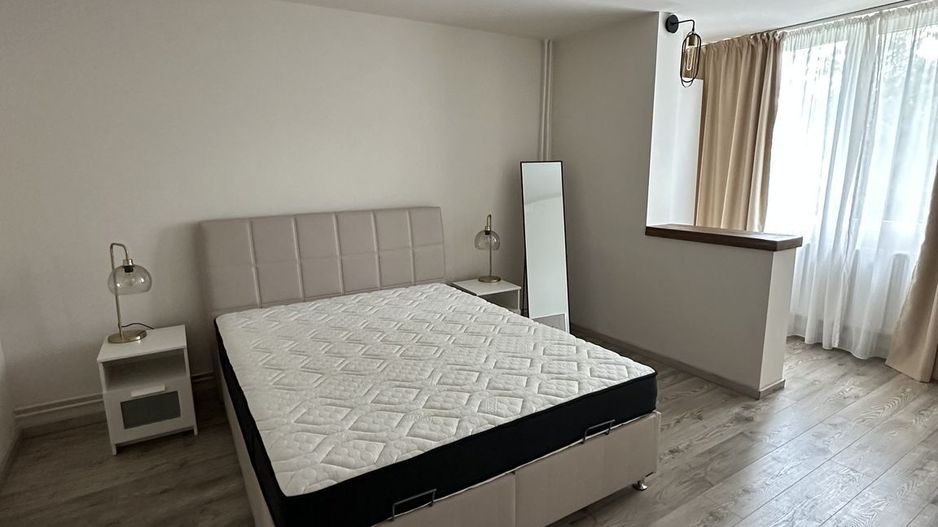 Metrou Politehnica- apartament spatios, modern cu 2 camere - Poză 4