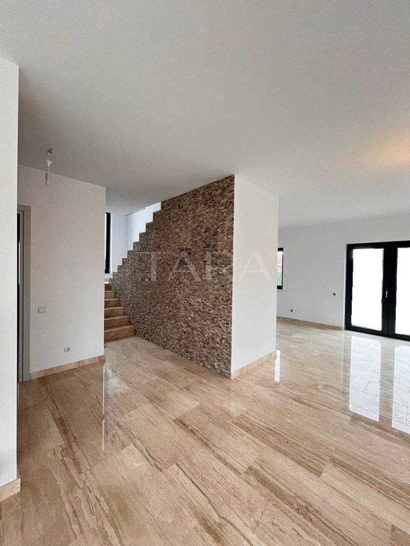 Vilă modernă premium cu grădină și terasă – confort și eleganță. - Poză 2