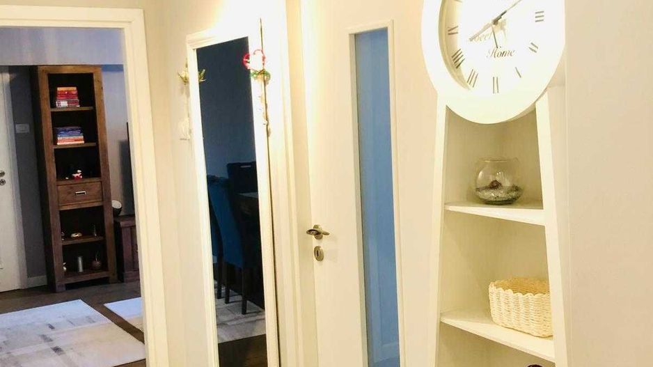 3 camere renovate, 2 bai, 2 balcoane, boxa la subsol, zona Diham - Poză 8