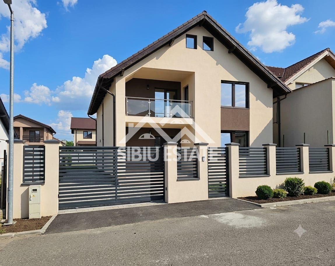 Casa noua 4 dormitoare Sibiu Sura Mica - Poză 4