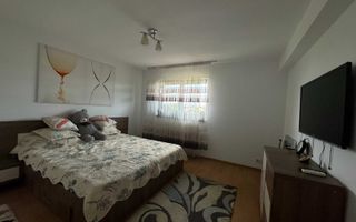 Casă de închiriat Odai-Otopeni| curte 300 mp | panouri fotovoltaice - Poză 8