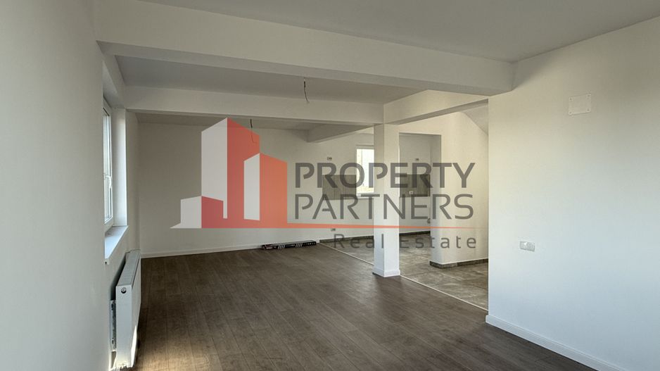 Casa versatila Sabareni - Poză 3