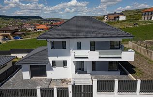 🏡 Casă individuala Semifinisată în Chinteni Liniște Spațiu Priveliste