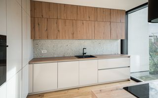 Vila 3 dormitoare mobilata partial in Amber Forest inchiririere - Poză 8