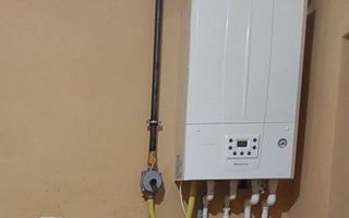 CASĂ ÎN CARANSEBEȘ \ ZONĂ CENTRALĂ / 150mp utili /DISPONIBILĂ IMEDIAT - Poză 5