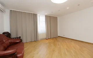 Chirie, casă, 3 nivele, strada Frumoasa, Centru - Poză 24