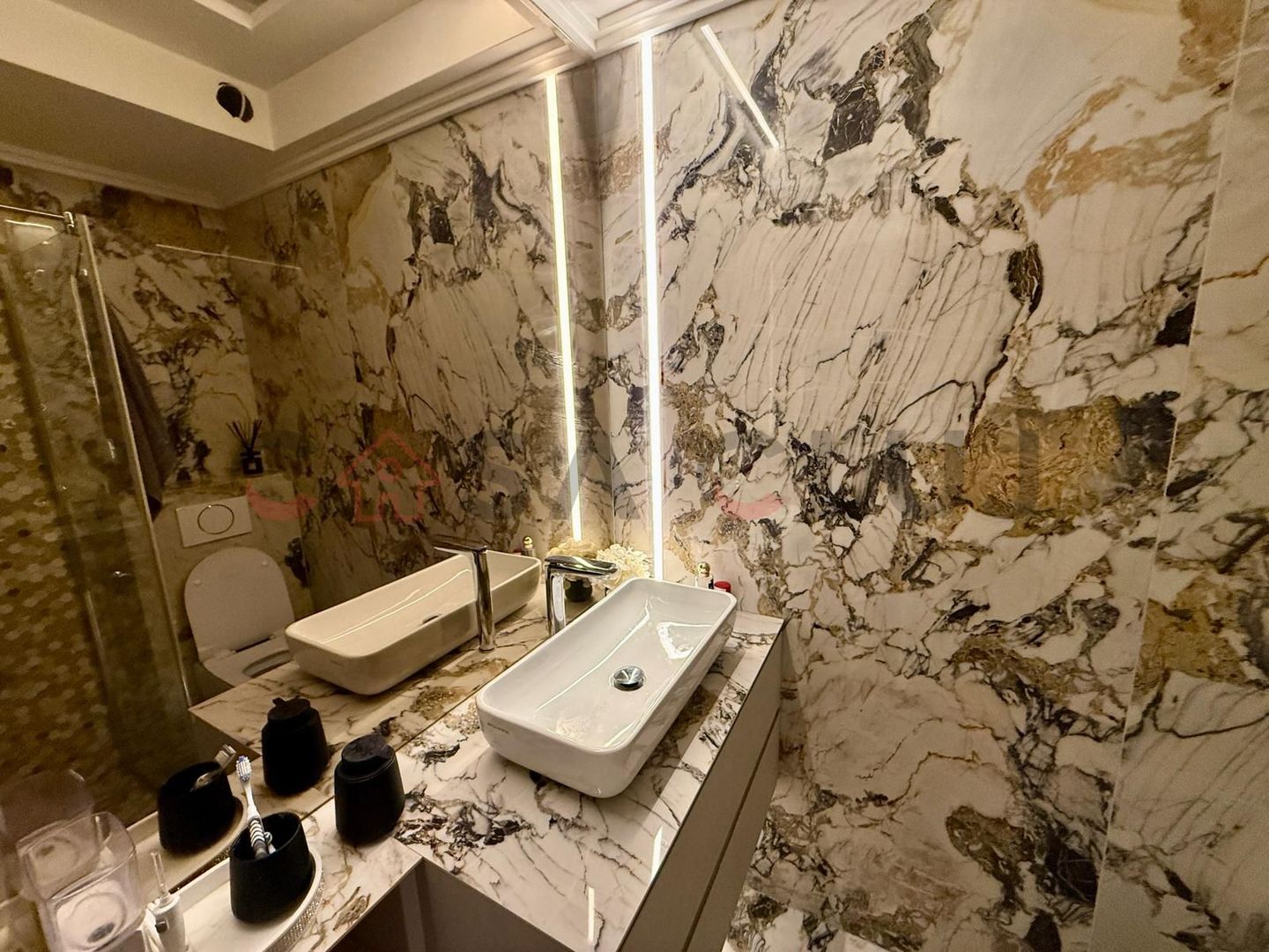 Apartament premium, terasa panoramică cu jacuzzi, 2 parcări subterane incluse! - Poză 19