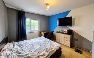 Apartament 3 camere | decomandat I etaj intermediar - Poză 1