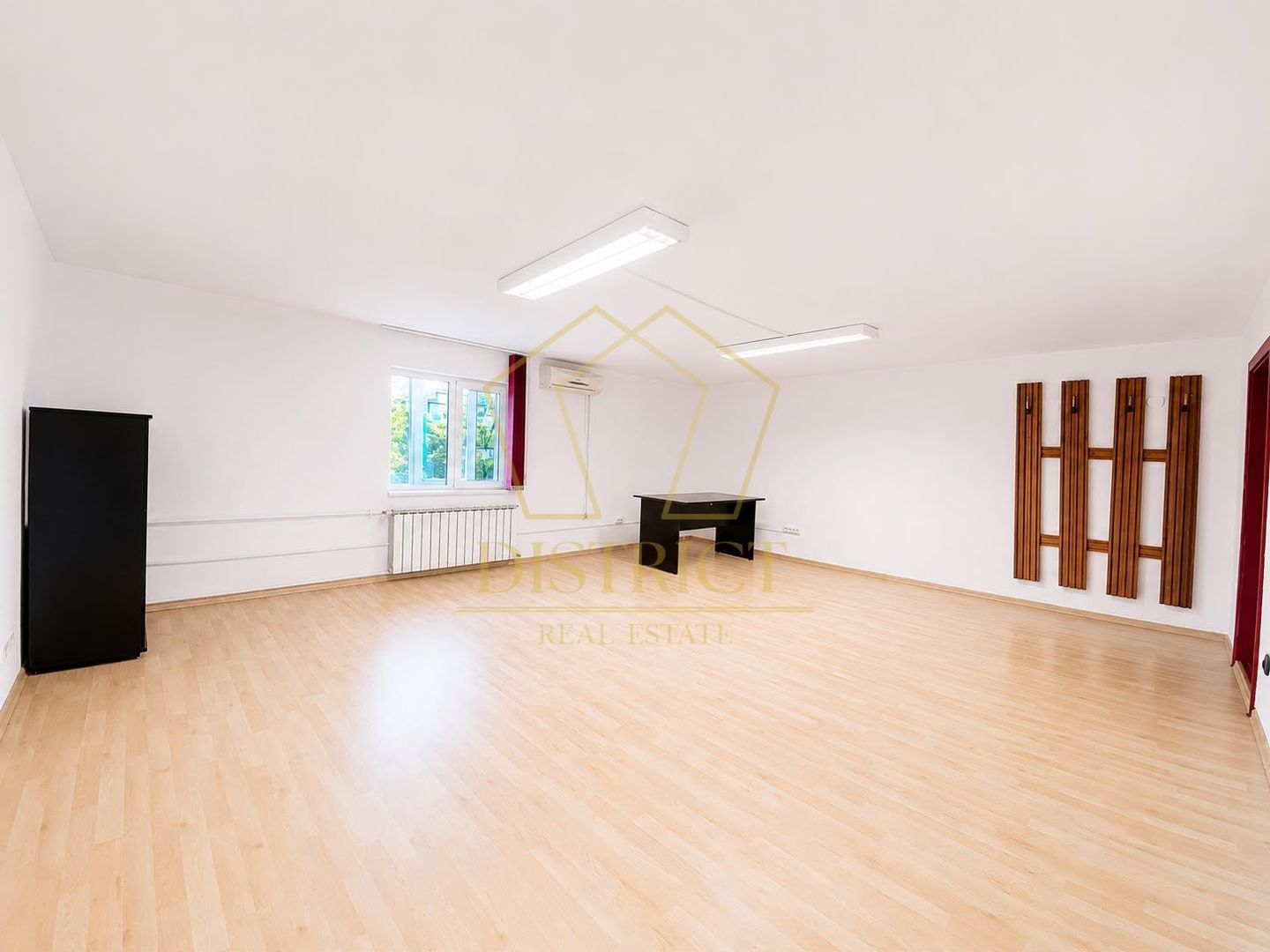 Spatiu comercial cu 4 camere | Girocului - Poză 1