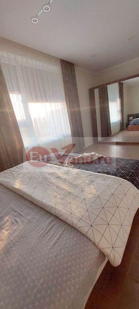 De vânzare casă premium tip duplex,  vedere spre Lacul Brates - Poză 7