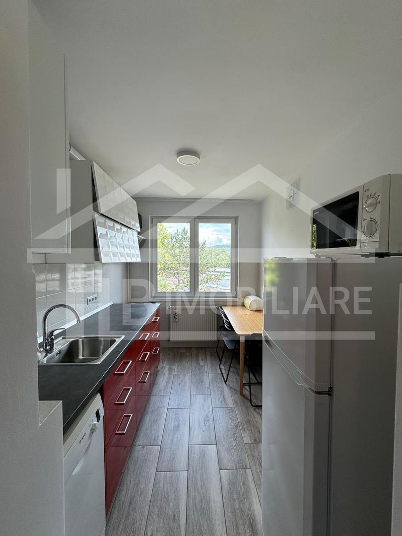 Apartament cu 3 camere, 70 mp, Zona Aleea Carpati - Poză 8