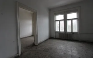 Imobil pretabil cladire de birouri, clinica medicala - Central - Poză 18