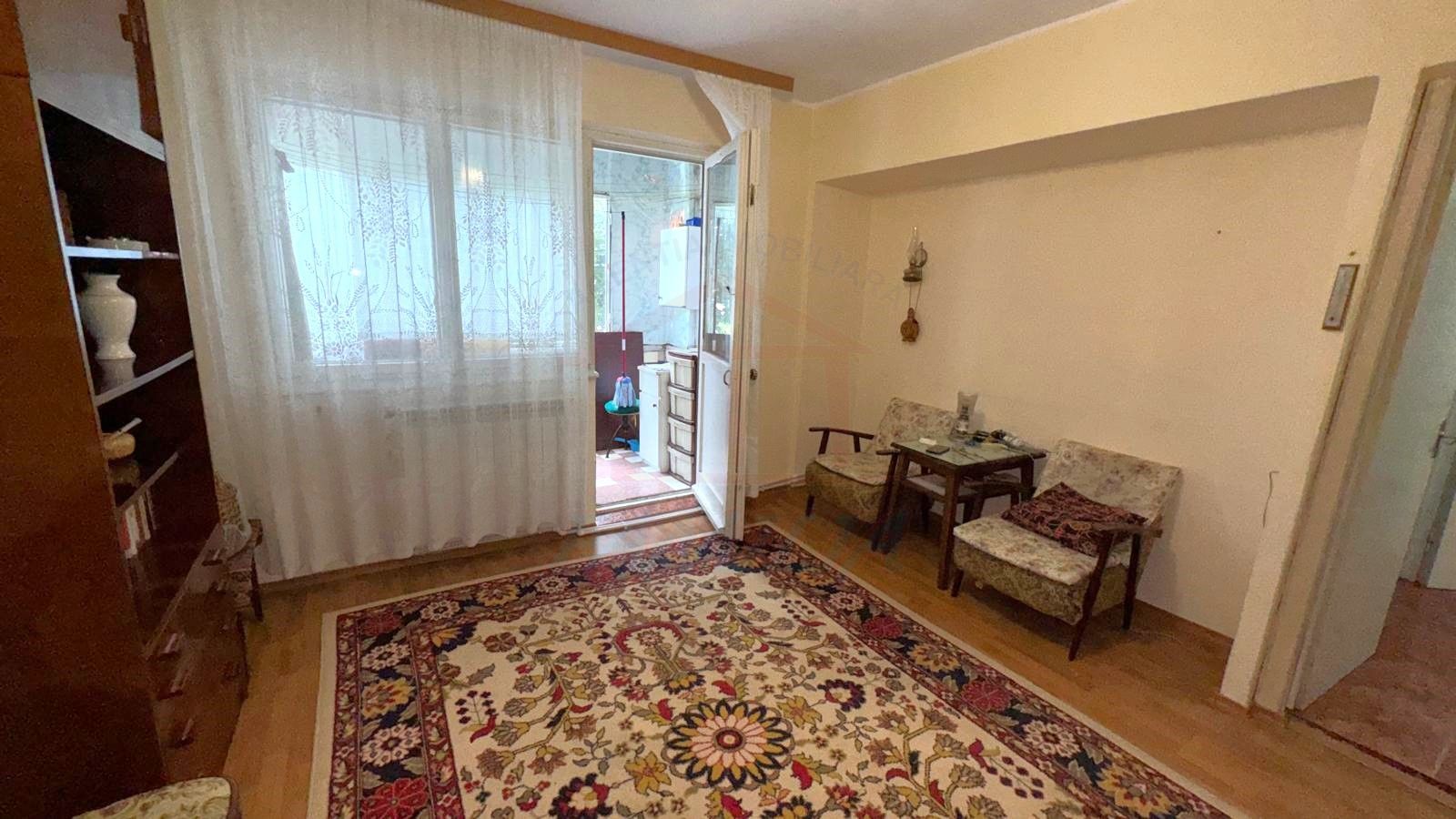 74.900 euro, 3 camere, Centru, etaj 3/4 - Poză 7