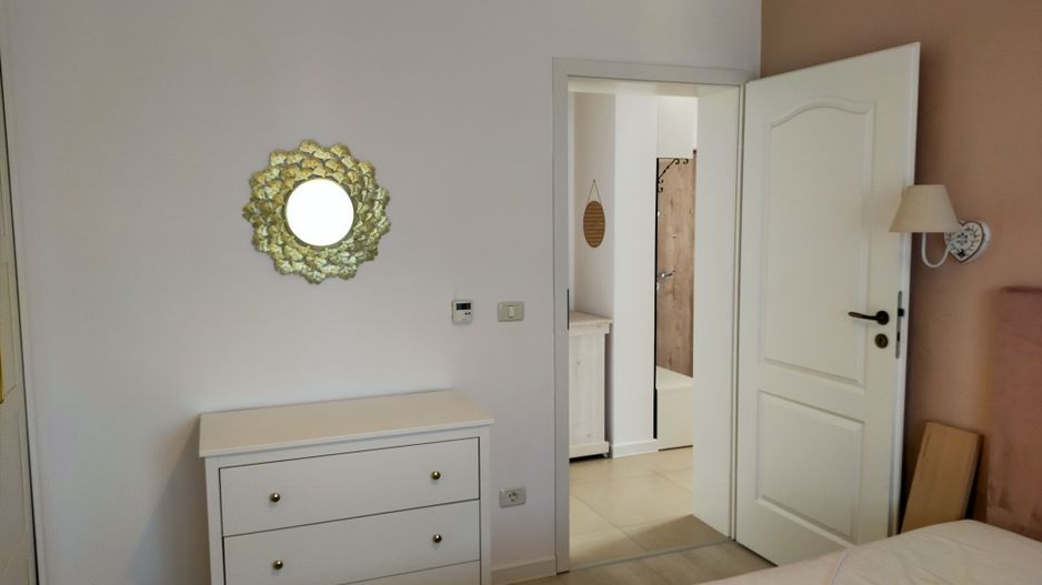 APARTAMENT CU 2 CAMERE IN DUMBRAVITA - Poză 9
