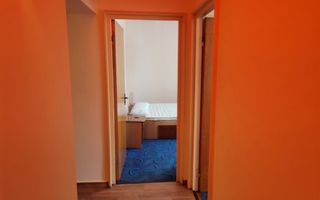 Inchiriere apartament 4 camere, Ultracentral, etaj 1 - Poză 4