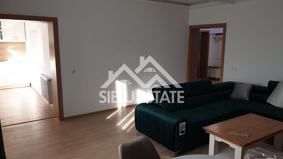 Apartament modern de inchiriat 3 camere, curte, garaj  Zona Sub Arini - Poză 20