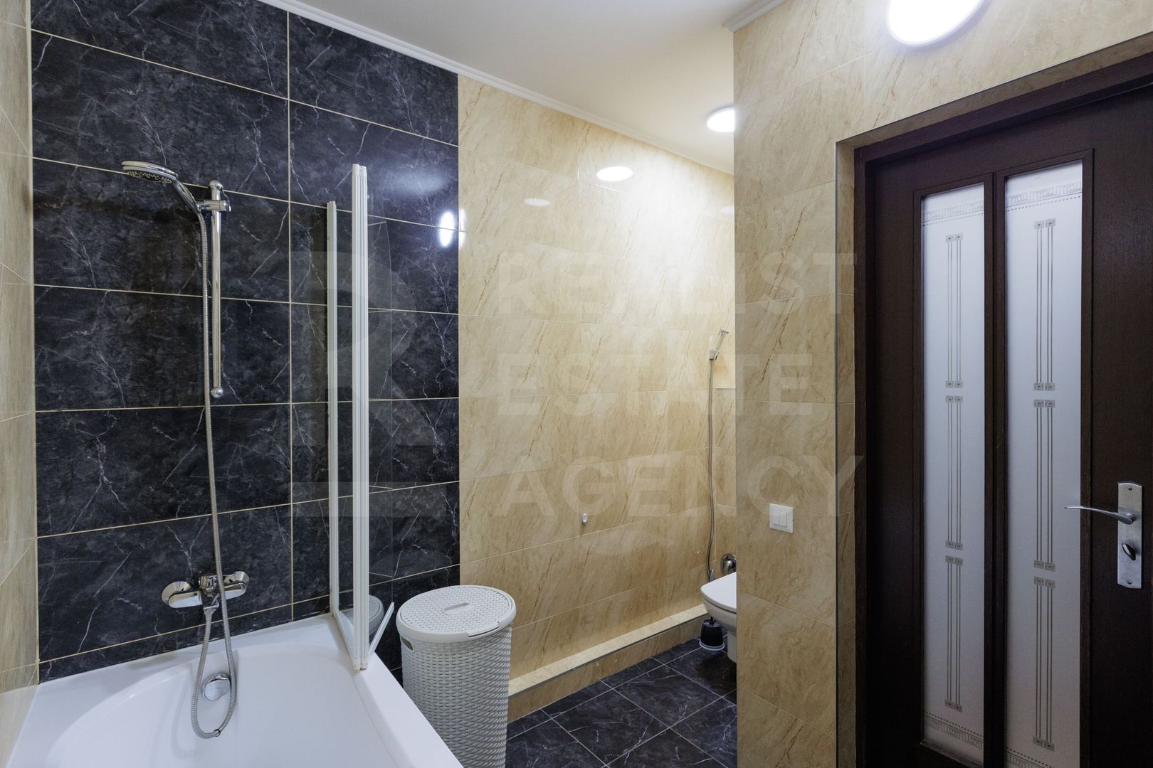 Chirie, apartament, 1 cameră + living, str. Mitropolitul Petru Movilă - Poză 9