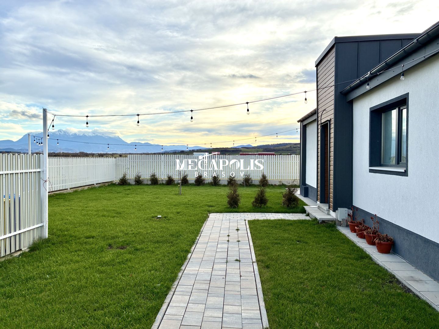 Casă 3 camere / Codlea / Credit / 80mp - Poză 2