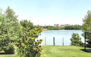Smart-Home nZEB spectaculoasa Bucuresti Sector 1 cu deschidere lac -teren 2000mp - Poză 18