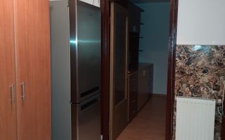 Garsoniera spațioasă in Titan, bloc 1983 - Poză 5