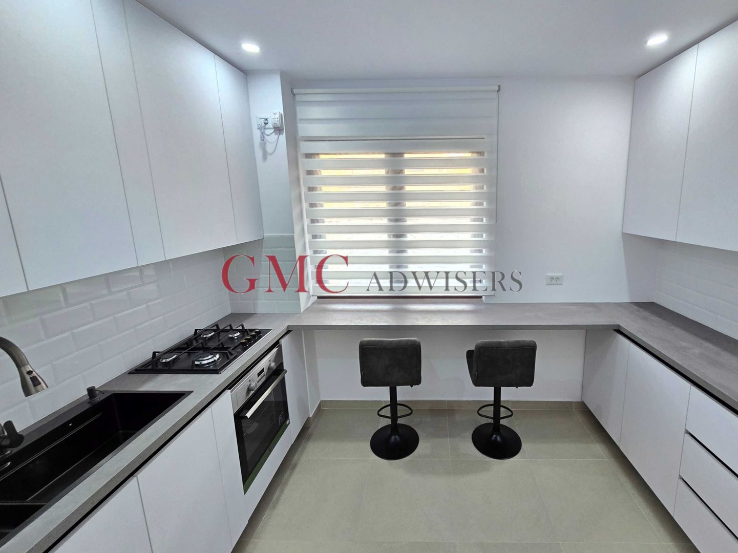 Vila noua mobilata si utilata Prelungirea Ghencea - Poză 4