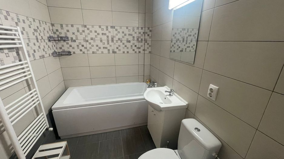Apartament de inchiriat | Florilor | Balcon | 45 mp - Poză 6