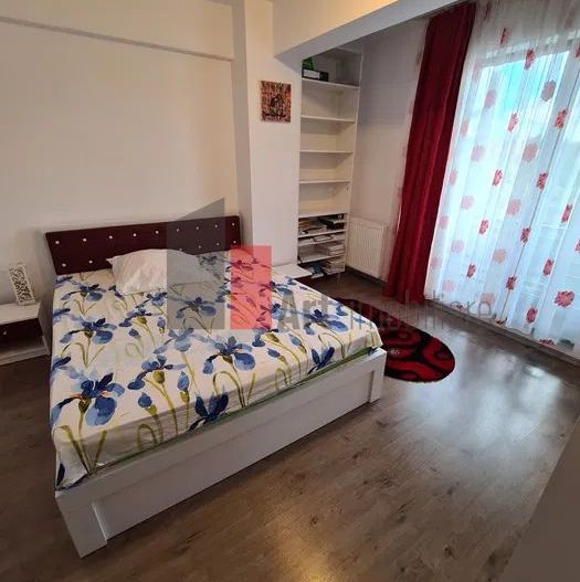 3 camere de inchiriat zona 1 Mai - Poză 2